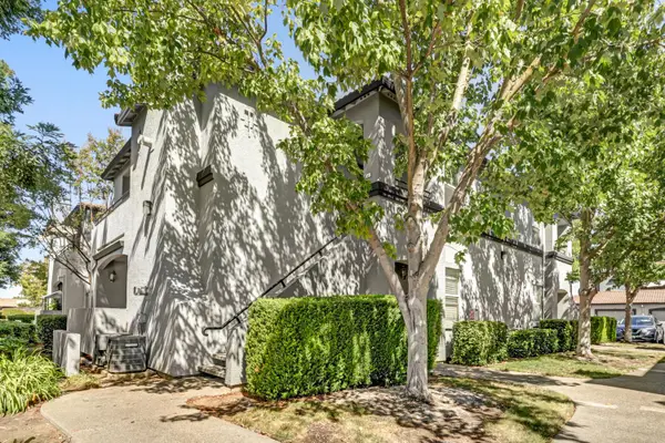 5201 Laguna Oaks #46, Elk Grove, CA 95758
