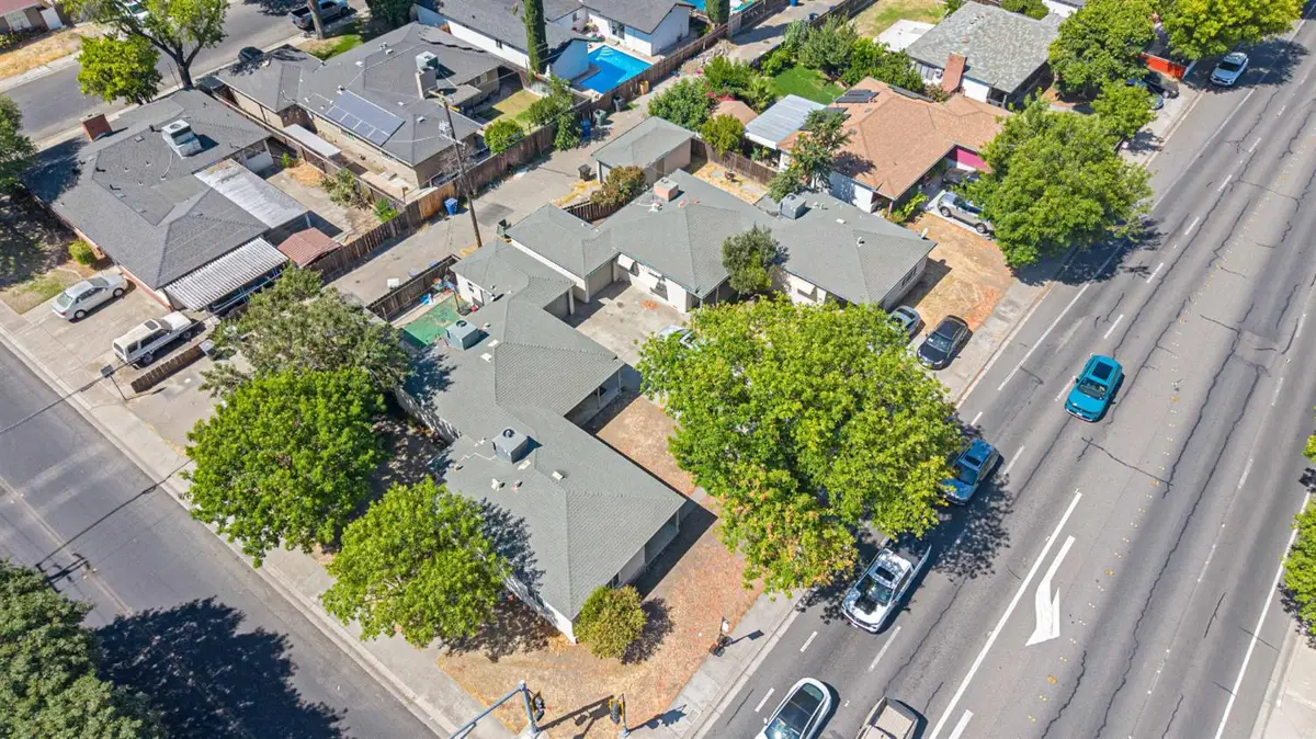 1502 W Orangeburg Avenue, Modesto, CA 95350 - #1
