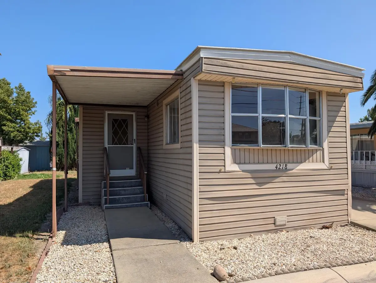 4218 Brookside Dr #122, Sacramento, CA 95834 - #1