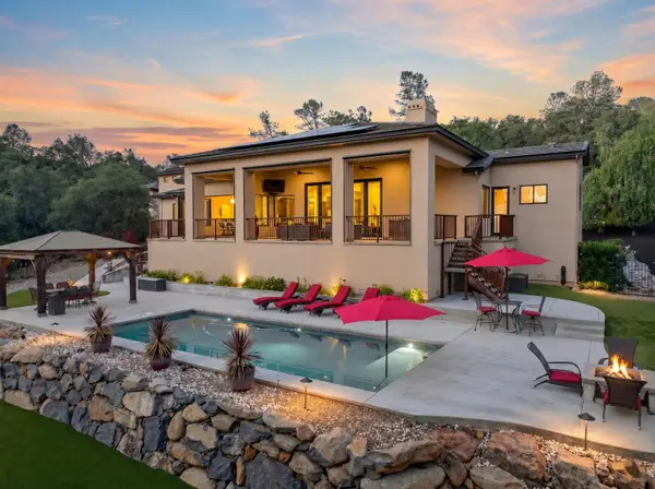 23310 Darkhorse Drive, Auburn, CA 95602