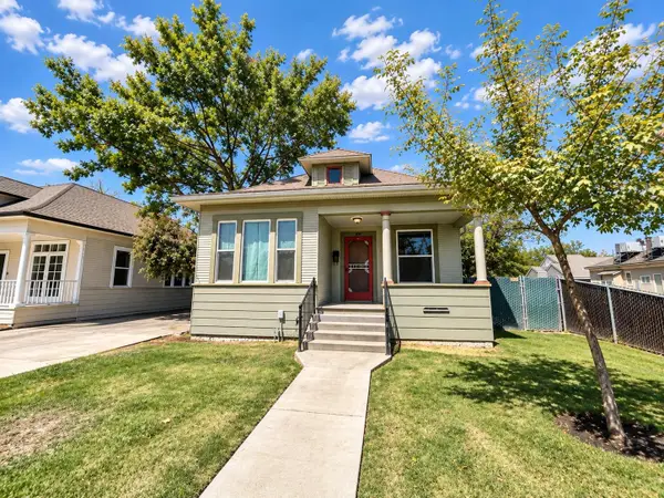 110 W Myrtle Street, Hanford, CA 93230