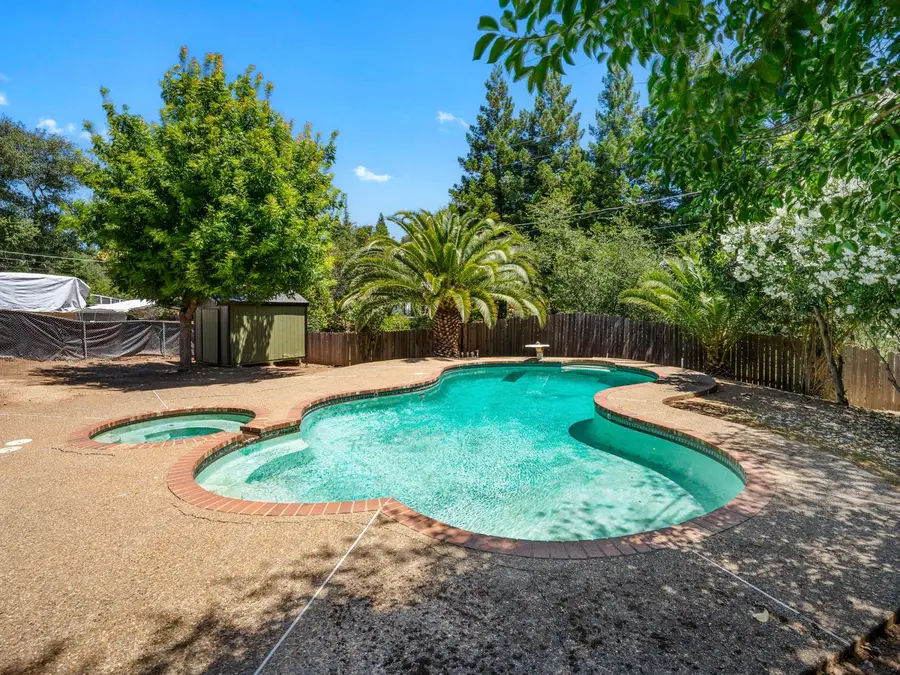 3591 Cambridge Road, Cameron Park, CA 95682 - #2