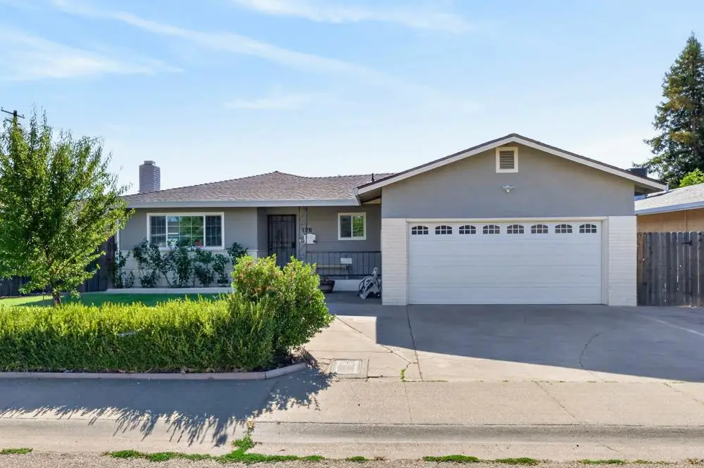 136 4th Avenue, Galt, CA 95632 - #1