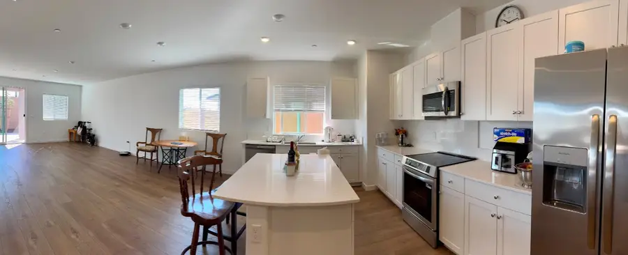 8412 Sinesky Way, Elk Grove, CA 95757 - #2