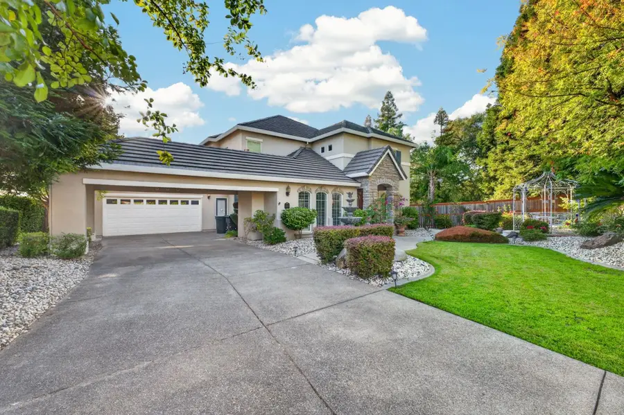 360 Allenwood Court, Roseville, CA 95746 - #3