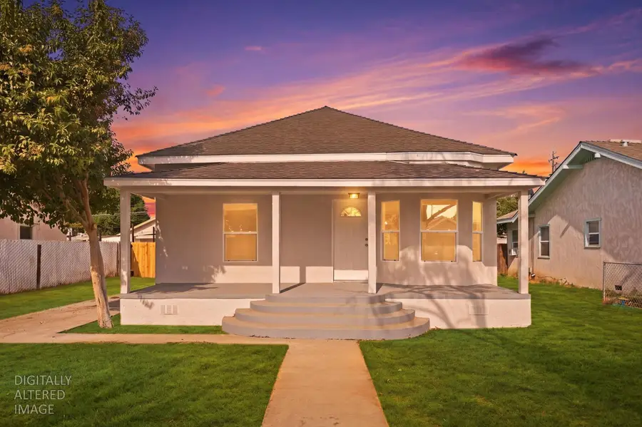 315 S J Street, Madera, CA 93637 - #2