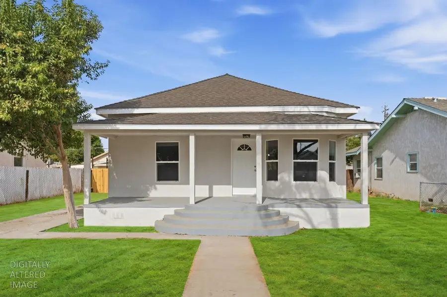315 S J Street, Madera, CA 93637 - #3