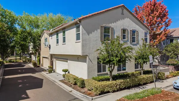 1121 Andreas Lane, Tracy, CA 95376