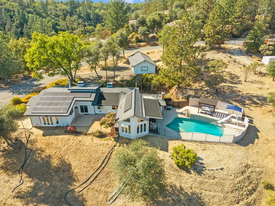 4701 S Point Road, Diamond Springs, CA 95619 - #2