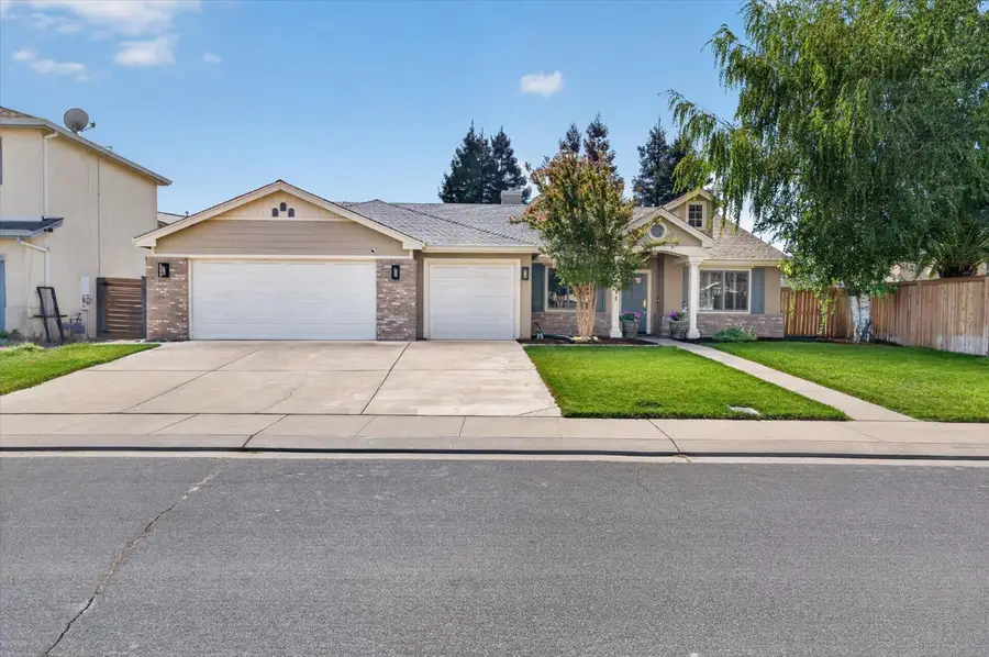2114 Woodbine Avenue, Manteca, CA 95337 - #2