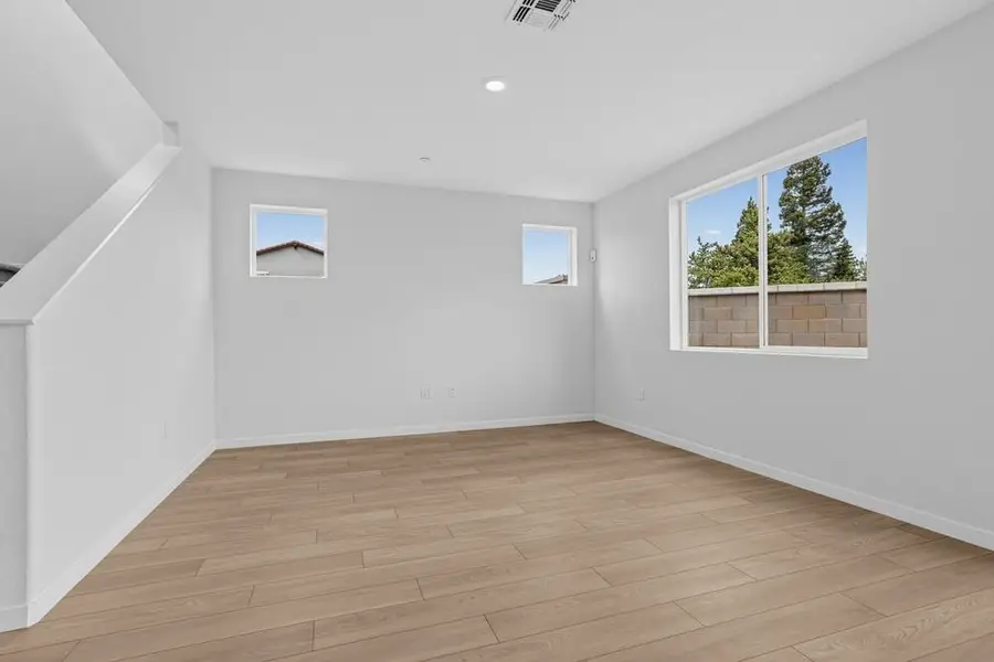 7601 Kobuk Valley Circle, Sacramento, CA 95829 - #3