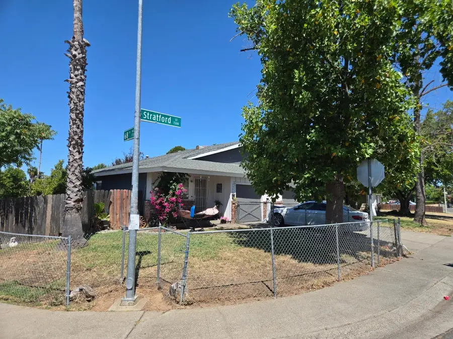 7394 Stratford Street, Sacramento, CA 95822 - #2