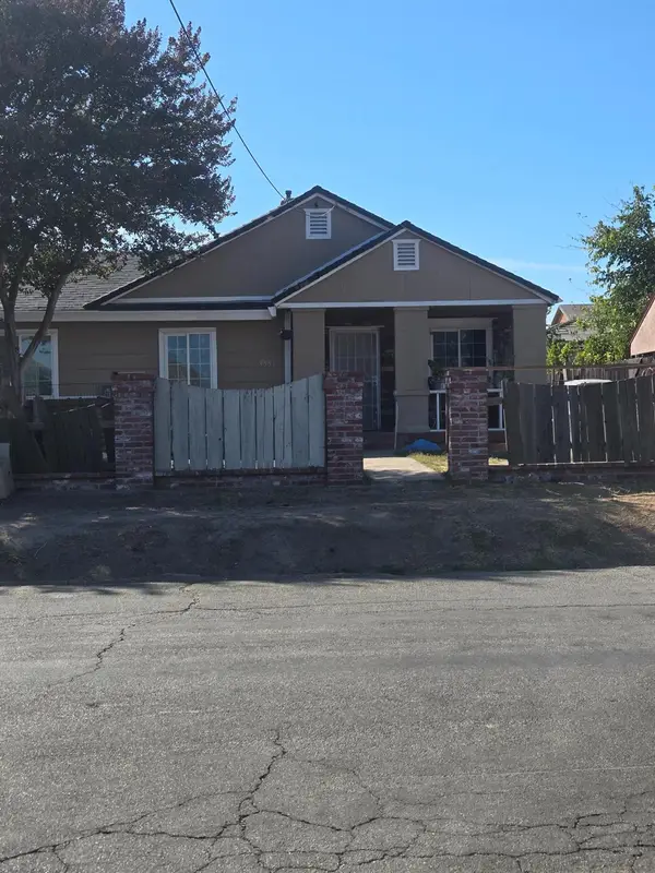 3551 Taylor Street, Sacramento, CA 95838