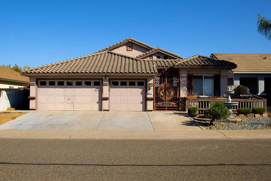 9317 Heathfield Way, Sacramento, CA 95829 - #3