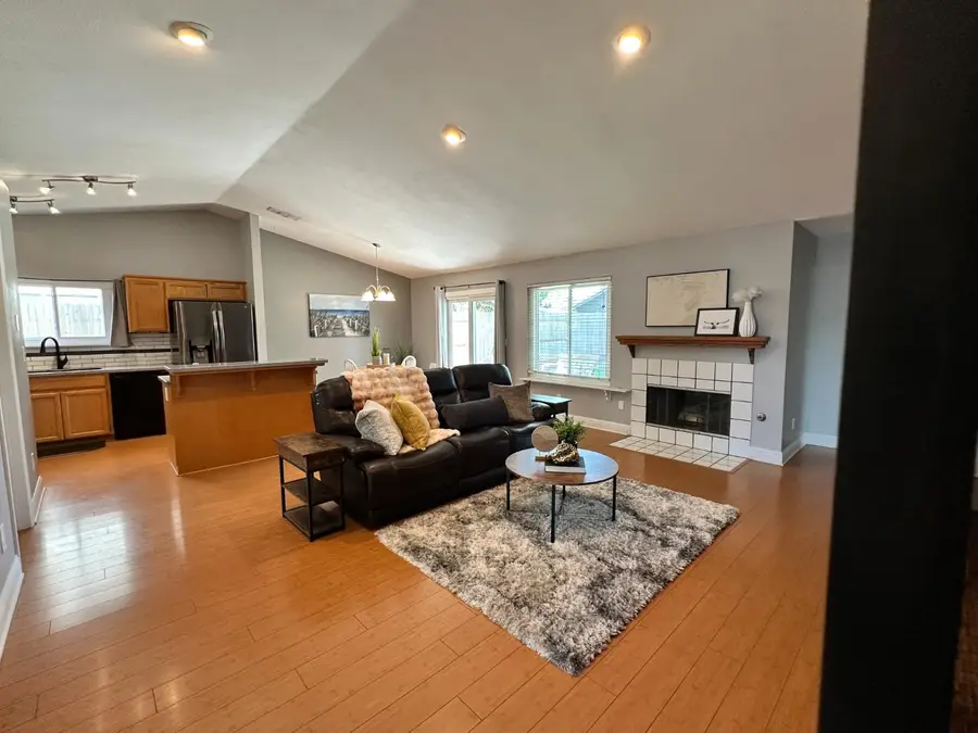 1907 Korbel Court, Stockton, CA 95210 - #2