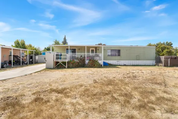 5100 N Highway 99 #154, Stockton, CA 95212