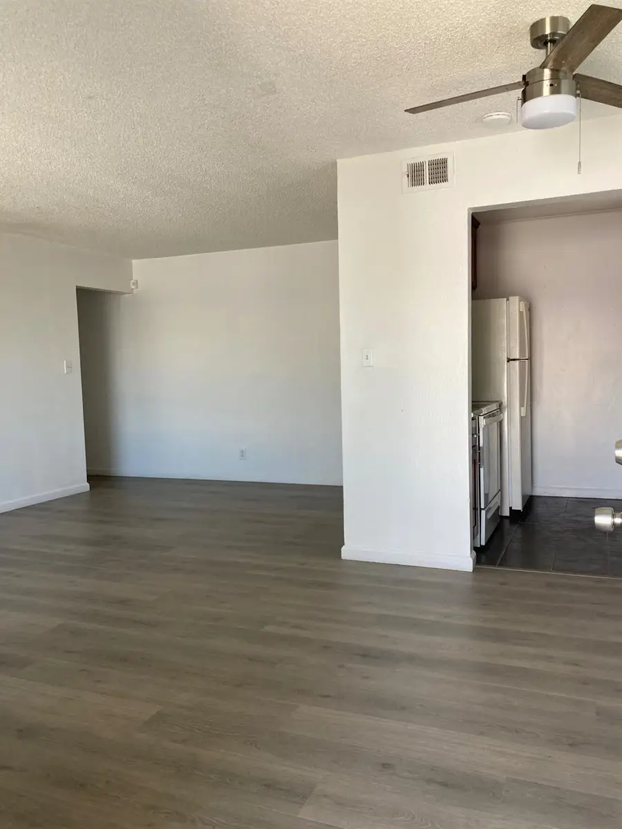 9017 Casals Street #4, Sacramento, CA 95826 - #3
