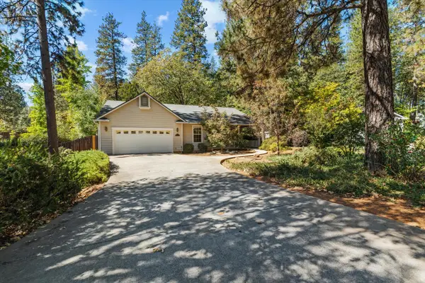 240 Scotia Pines Circle, Grass Valley, CA 95945