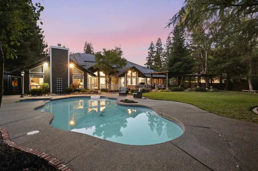 2080 Portsmouth Drive, El Dorado Hills, CA 95762 - #2