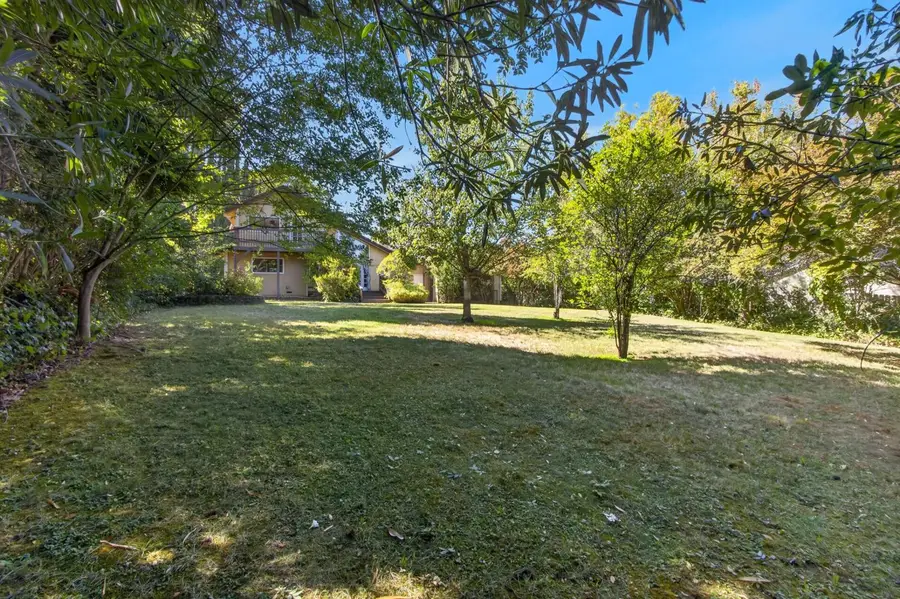 8145 Winding Way, Fair Oaks, CA 95628 - #2