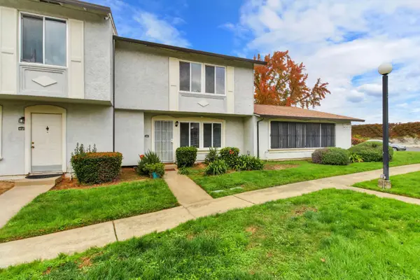7646 La Mancha Way, Sacramento, CA 95823