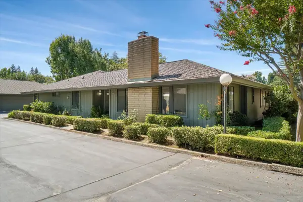 2472 American River Drive, Sacramento, CA 95825