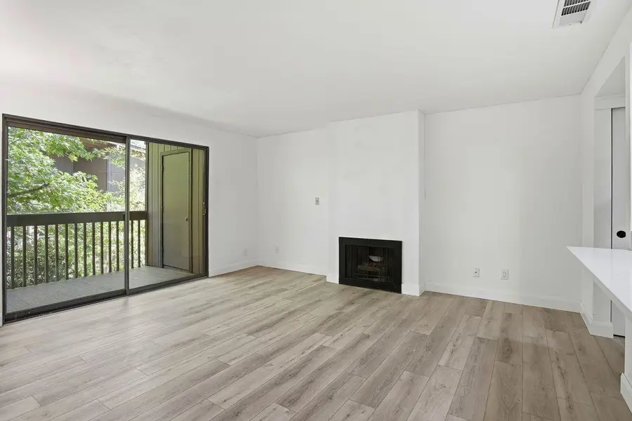 947 Fulton Avenue #522, Sacramento, CA 95825 - #3