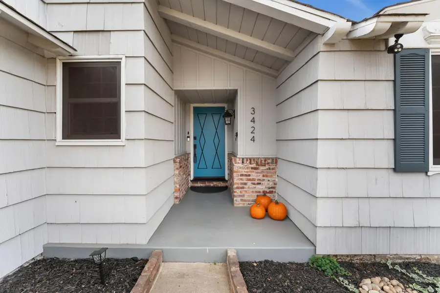 3424 Kentfield Drive, Sacramento, CA 95821 - #2