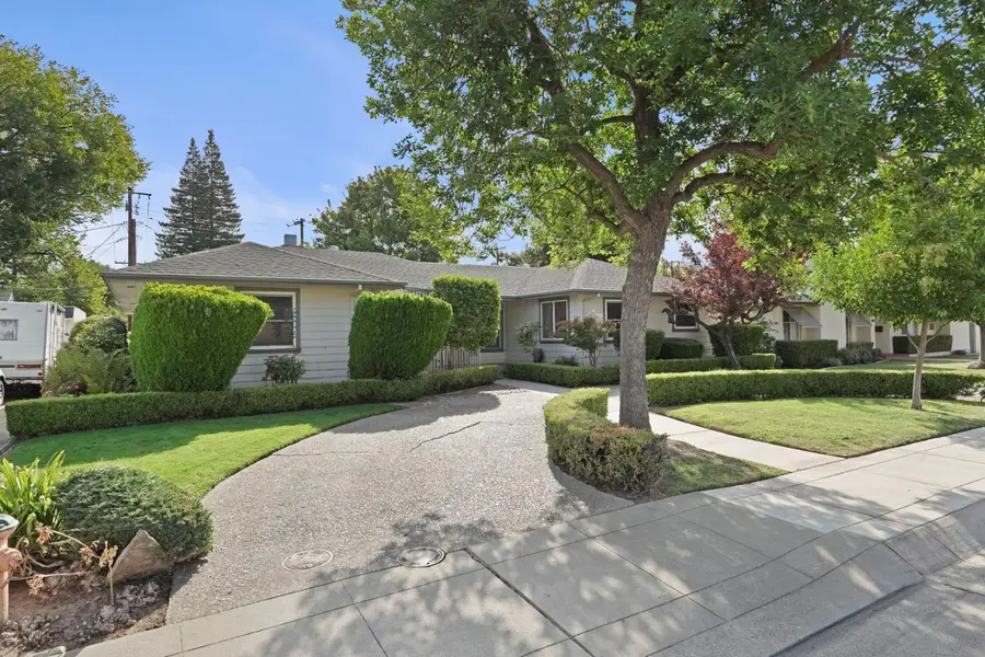 16 N Crescent Avenue, Lodi, CA 95240 - #3