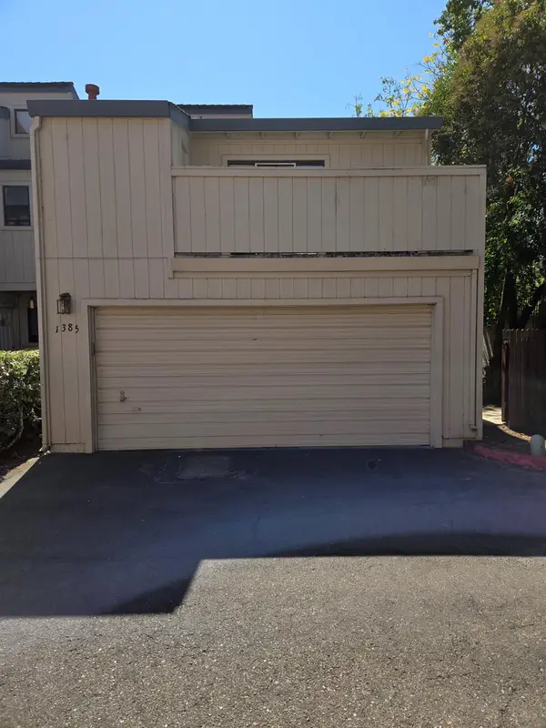 1385 Hood Road, Sacramento, CA 95825