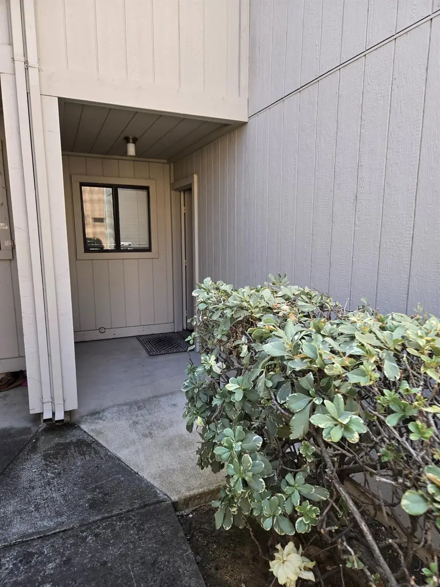 1385 Hood Road, Sacramento, CA 95825 - #3