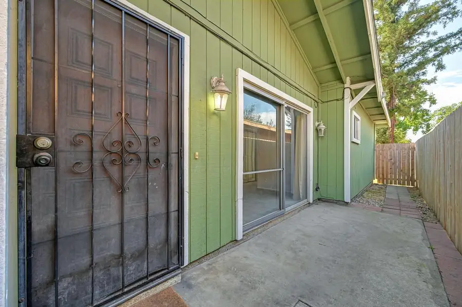 7703 Las Lilas Court, Citrus Heights, CA 95621 - #2