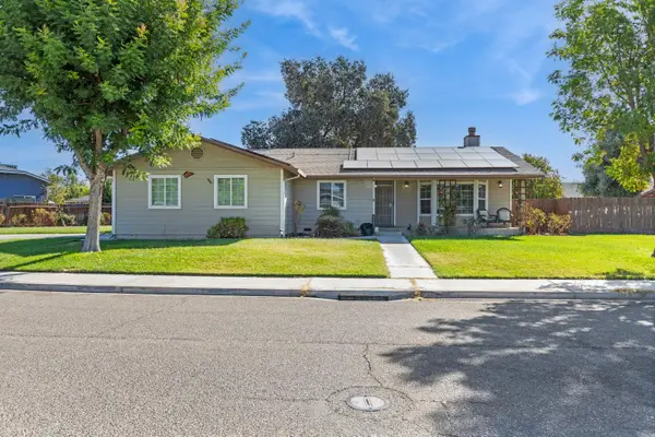 1422 Silva Avenue, Newman, CA 95360