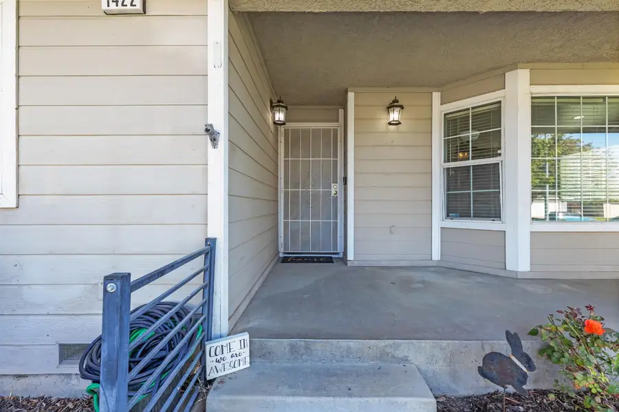 1422 Silva Avenue, Newman, CA 95360 - #3