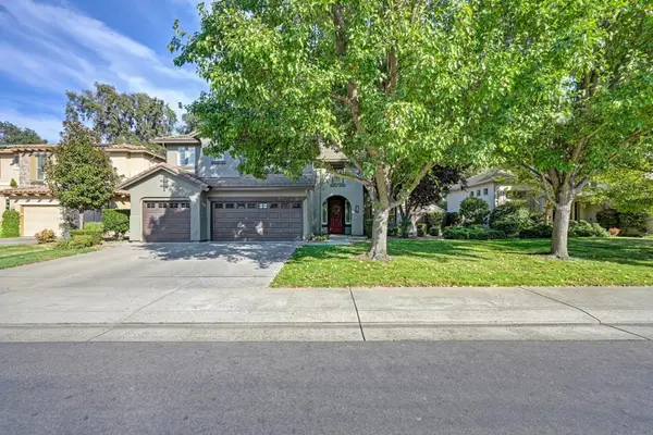 245 Woodhaven Place, West Sacramento, CA 95605