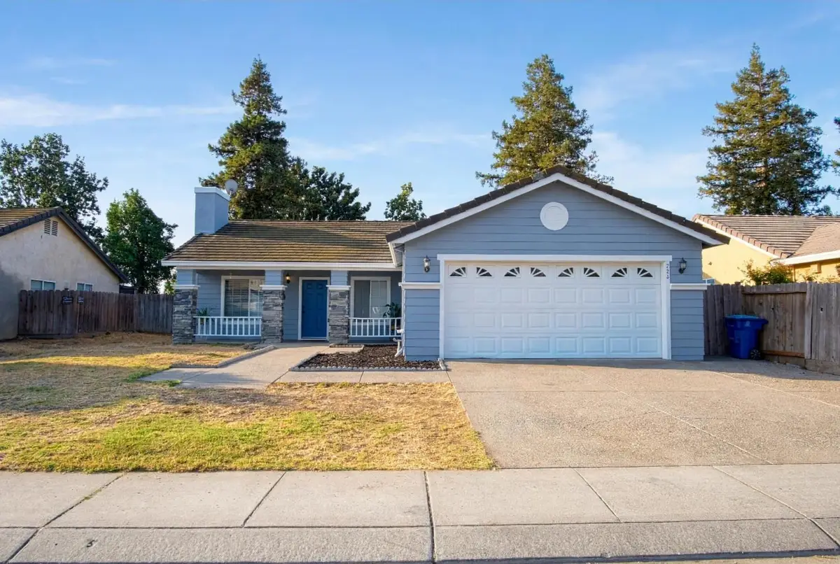 774 Long Barn Drive, Lathrop, CA 95330 - #1