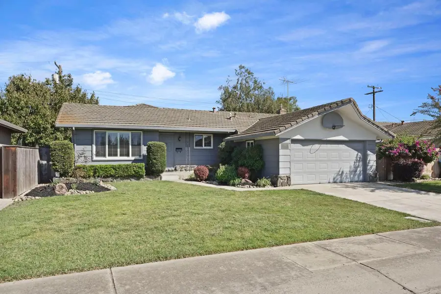 1162 Orangewood Drive, Lodi, CA 95240 - #2