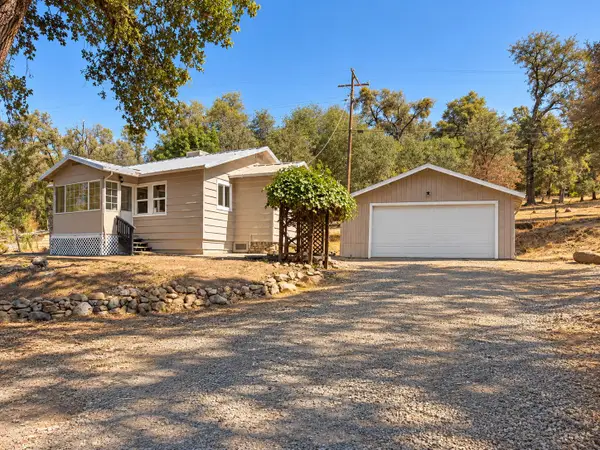 19695 Serrano Road, Sonora, CA 95370