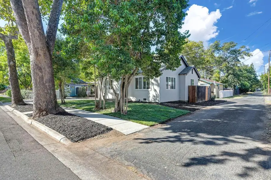419 Bonita Street, Roseville, CA 95678 - #3