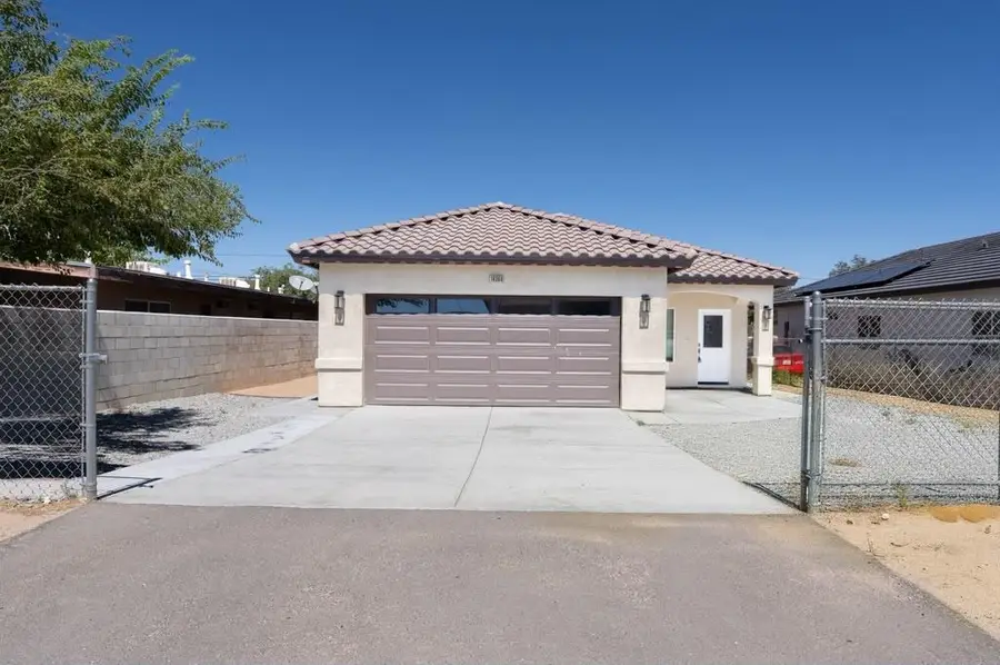 16360 Juniper Street, Hesperia, CA 92345 - #2