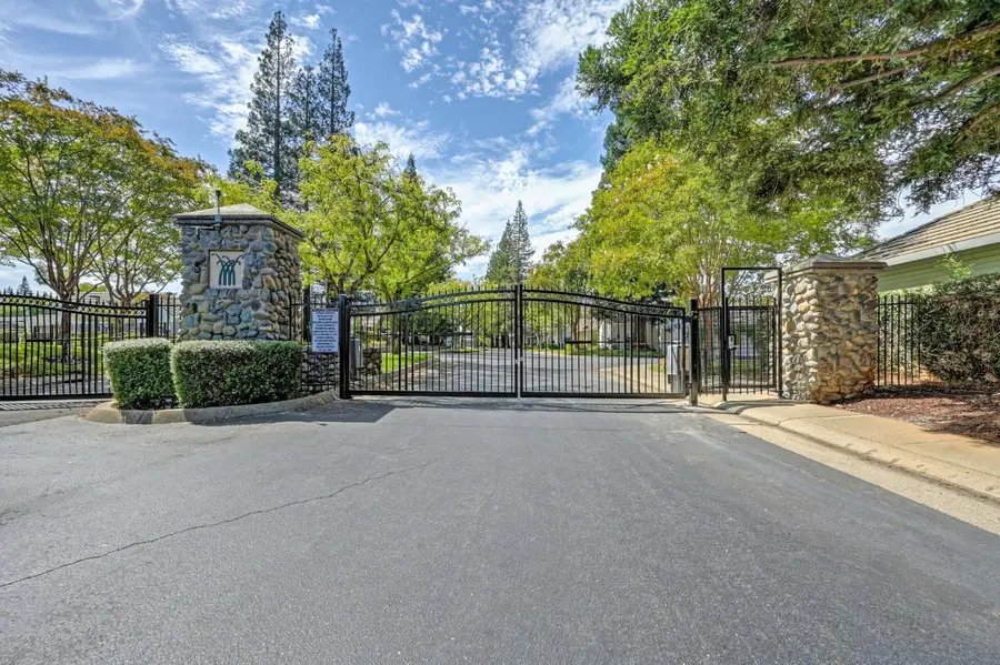 100 Brightstone Circle, Folsom, CA 95630 - #3
