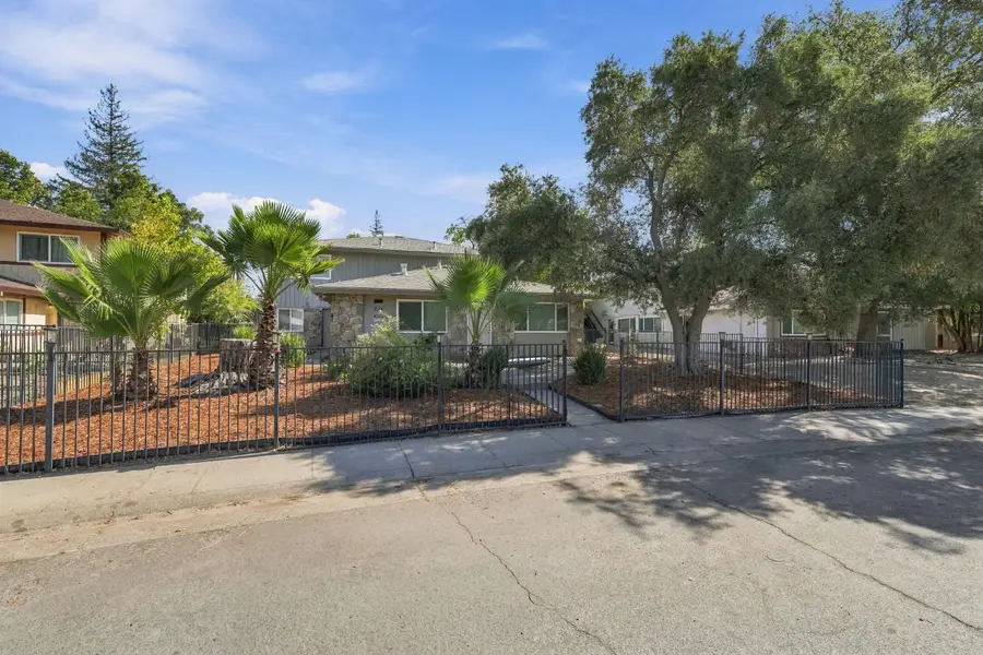 934 Carro Drive, Sacramento, CA 95825 - #3