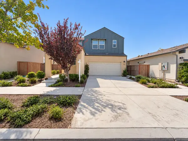 738 Katelyn Ave, Madera, CA 93636