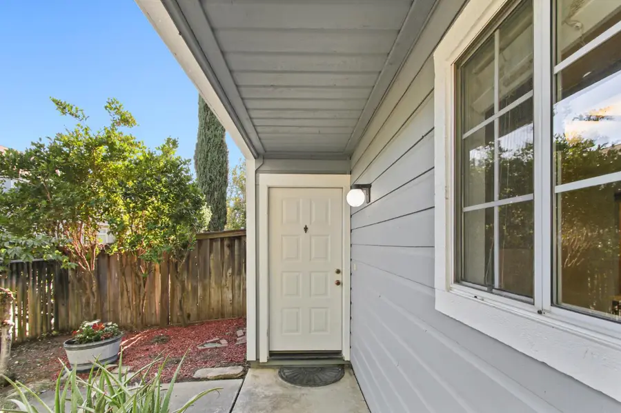 3052 Woods Circle, Davis, CA 95616 - #2