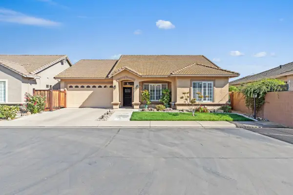 2404 Turning Leaf Drive, Modesto, CA 95355