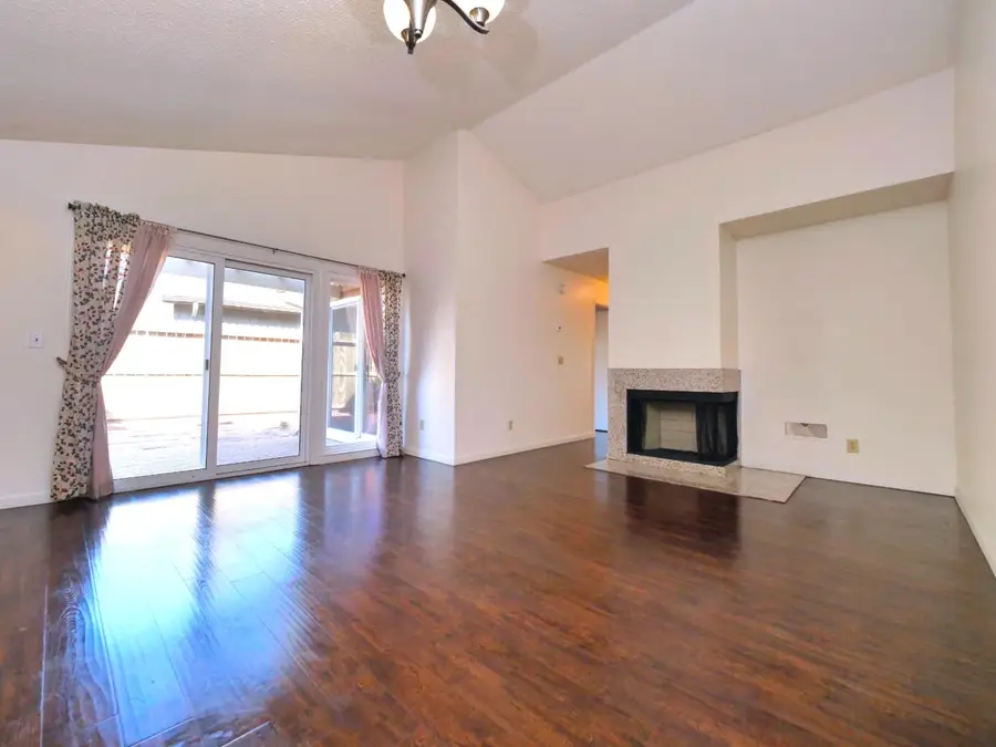 7229 Willow Wind Court, Sacramento, CA 95828 - #2