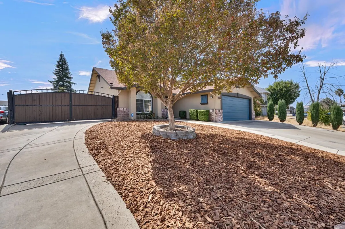 8424 Honeycomb Way, Sacramento, CA 95828 - #1