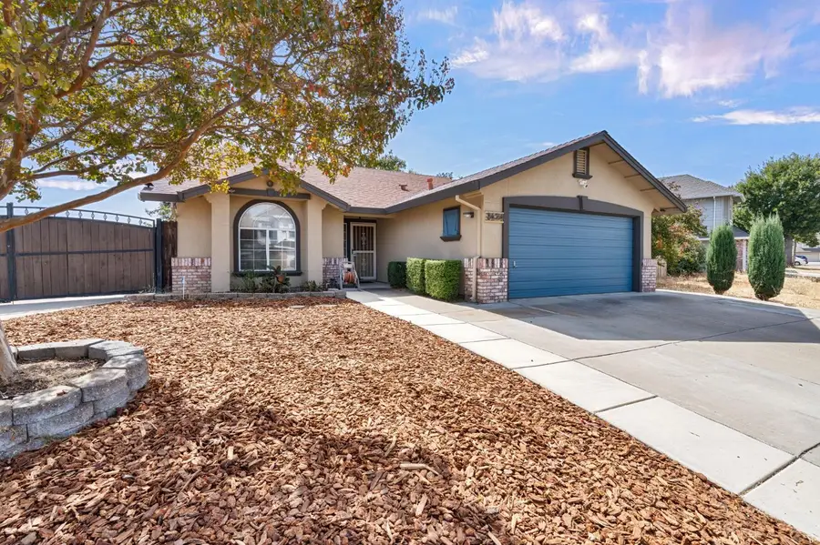 8424 Honeycomb Way, Sacramento, CA 95828 - #2