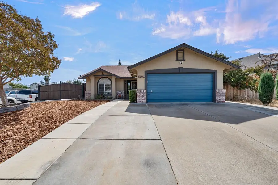 8424 Honeycomb Way, Sacramento, CA 95828 - #3