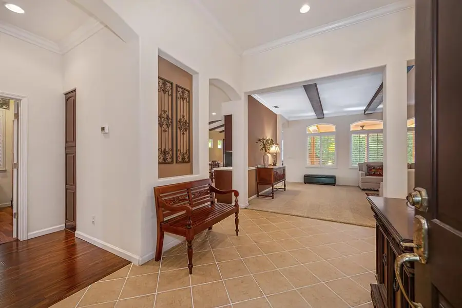 9421 Lakepoint Drive, Elk Grove, CA 95758 - #3